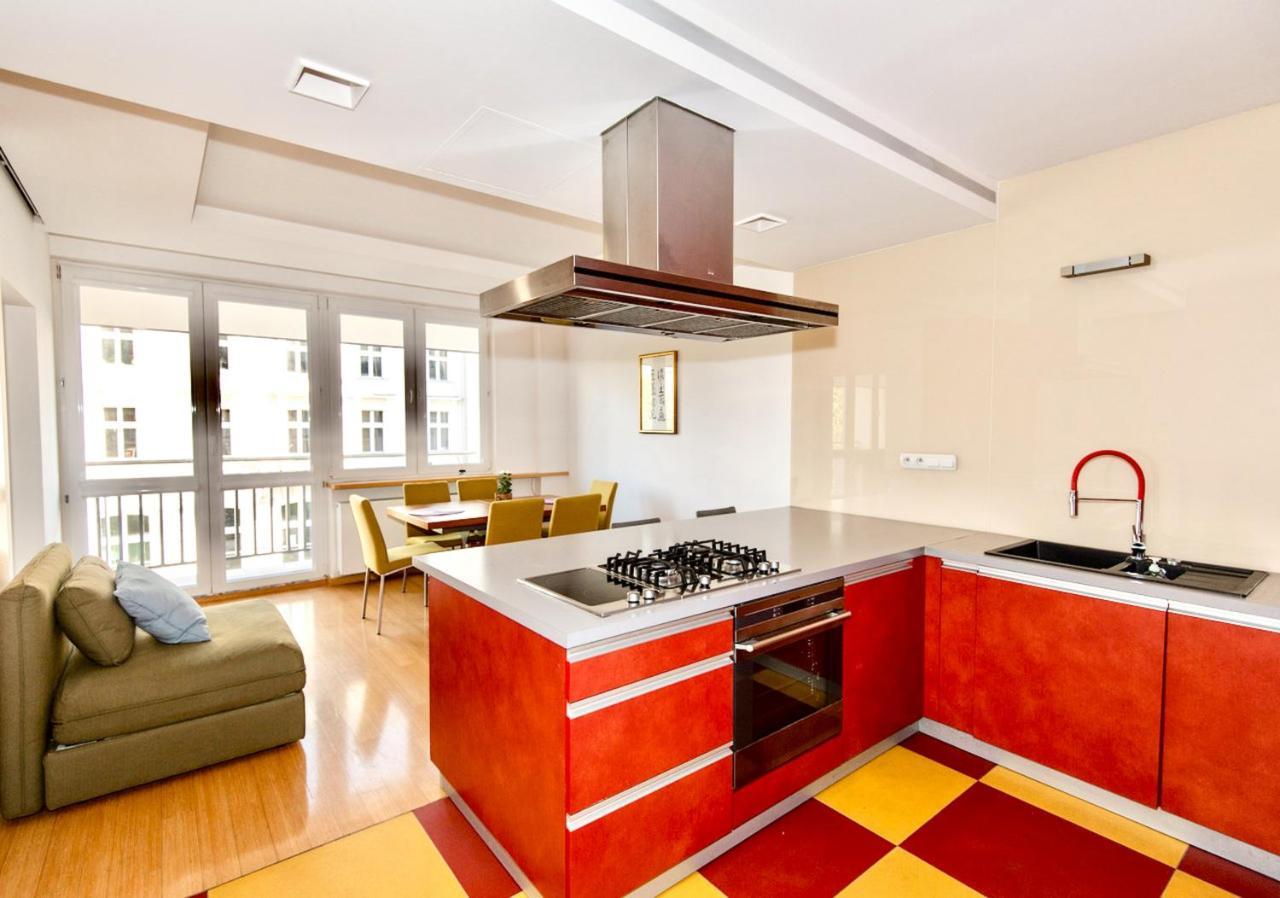 Appartement Mp Rent- Ulica Foksal 12na14-90m ,serce Warszawy, Nowy Swiat Tuz Przy Starowce