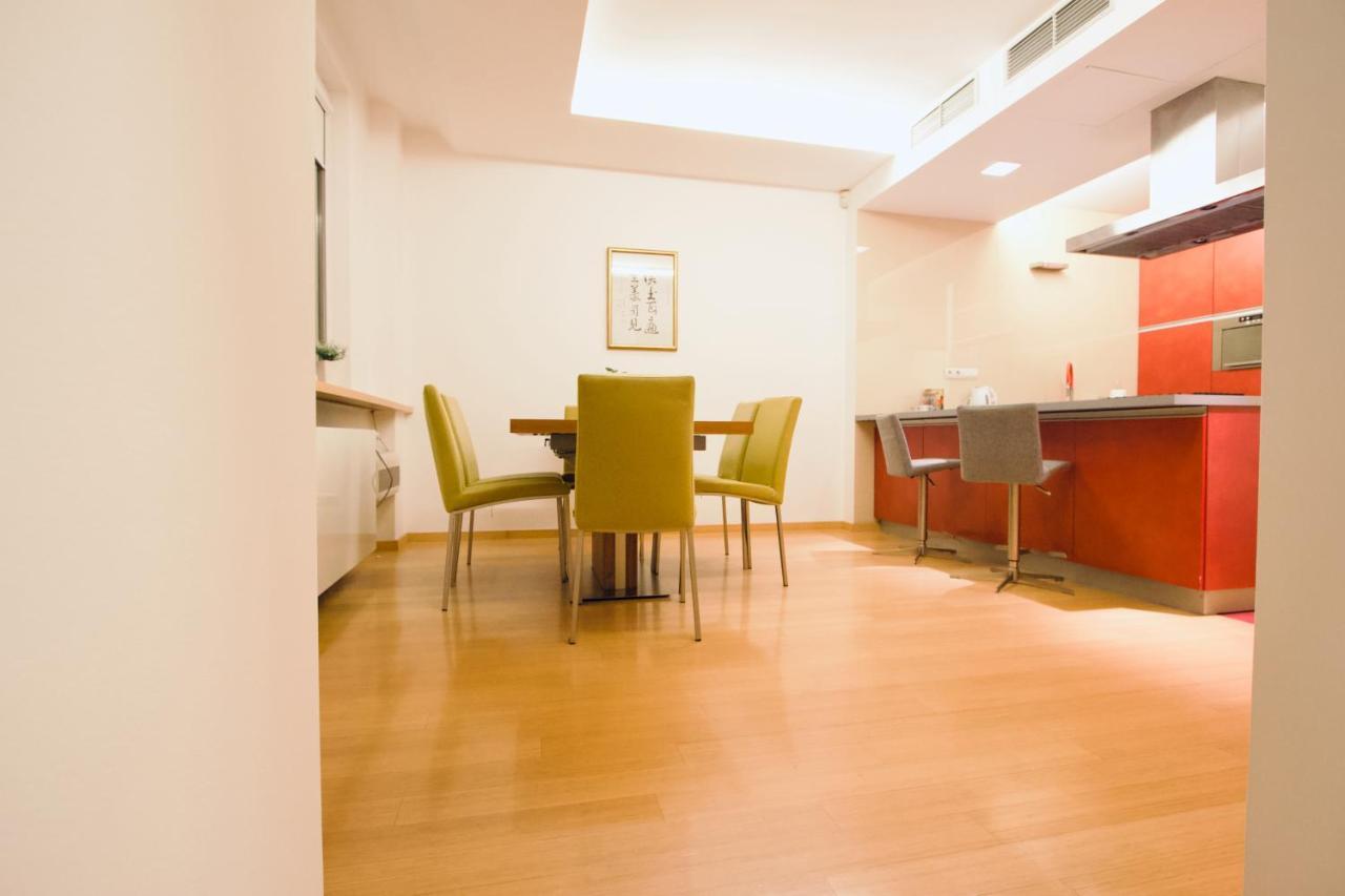 Appartement Mp Rent- Ulica Foksal 12na14-90m ,serce Warszawy, Nowy Swiat Tuz Przy Starowce Warschau